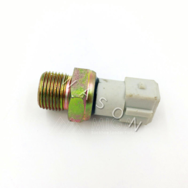 Excavator Oil Pressure Sensor 701-43700 701/43700 70143700 For JS210