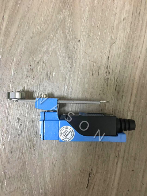 High Quality Excavator Hydraulic Lock Switch  For DH220-7