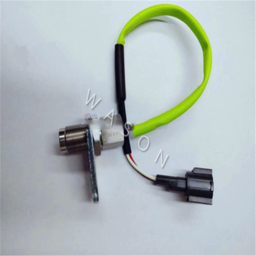 6WG1  ZX450  ZX470 ZX480 Revolution Speed Sensor  1-81510713-1  1815107131