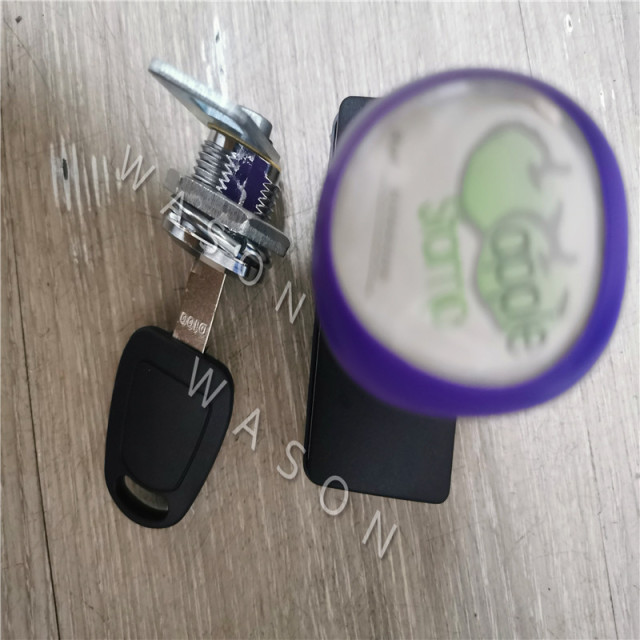 Excavator Spare Part  Cabin Door Lock Core  for DH55 DH60  In High Qaulity
