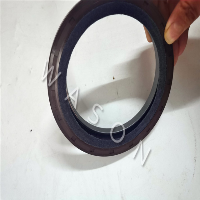 TCN Oil Seal BZ4425E