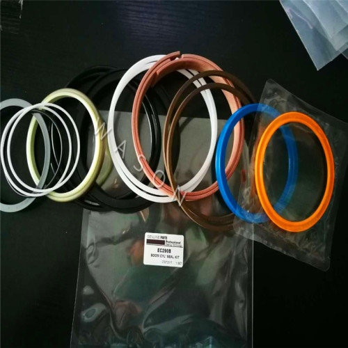 EC290B Cylinder Seal Kit