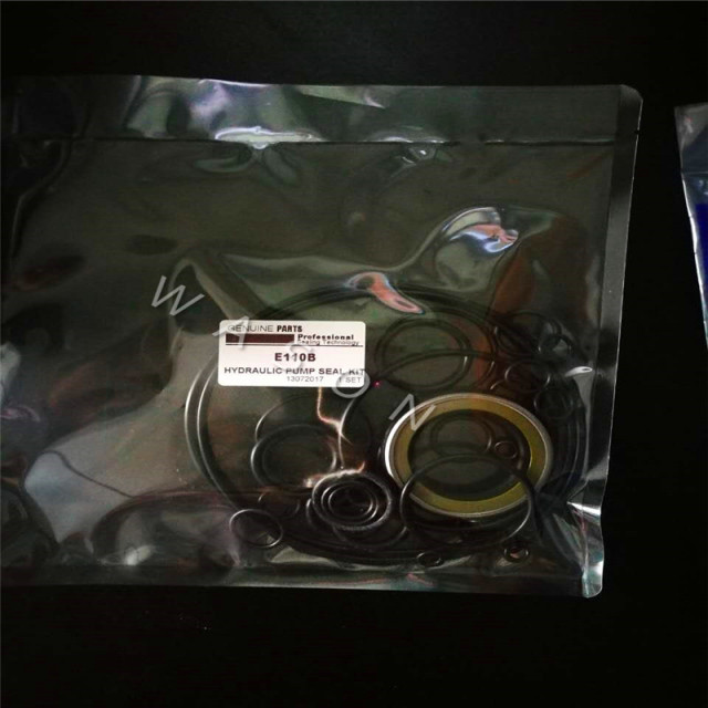 VRD63 995-379 Hydraulic Pump Seal Kit For E110B/E120B