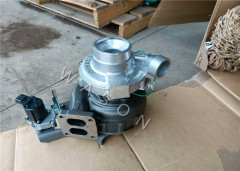 P11C  Turbocharger S1760-E0L70A