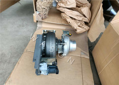 P11C  Turbocharger S1760-E0L70A