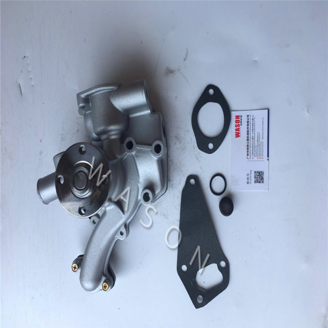 A2300 Radiator Water Pump  4900469