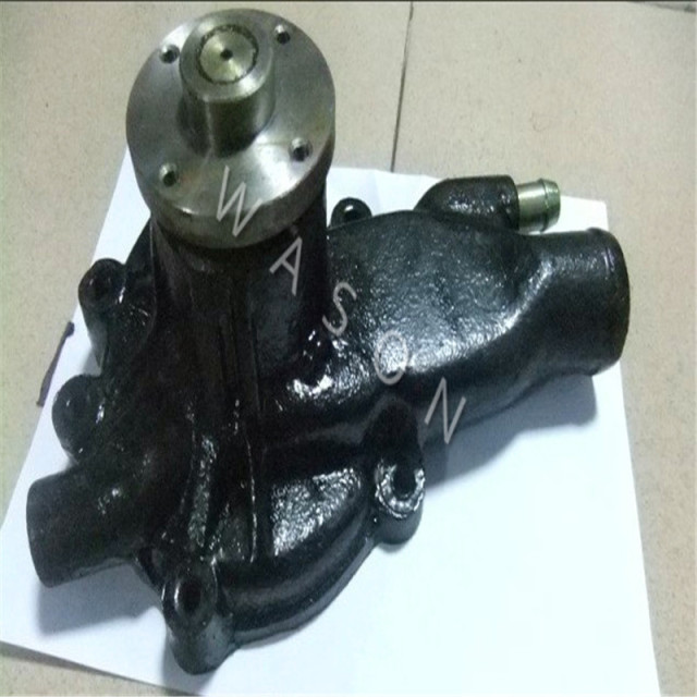 EX60-1 FD33  Radiator Water Pump