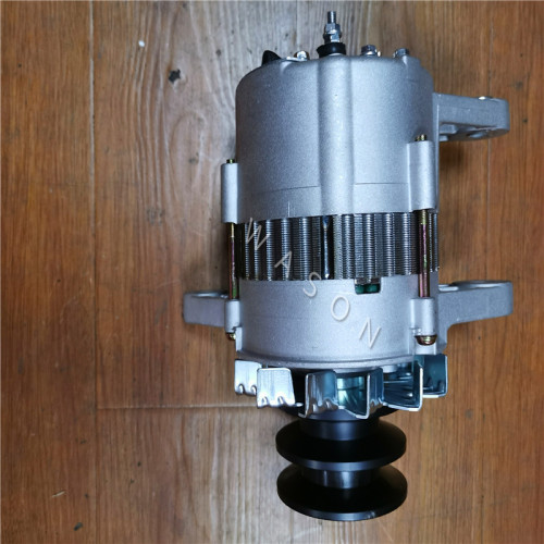 EX200-2/3 SH200  6BD1 24V 30A 2B82-50 Alternator 1-81200-440-2 0-33000-6552