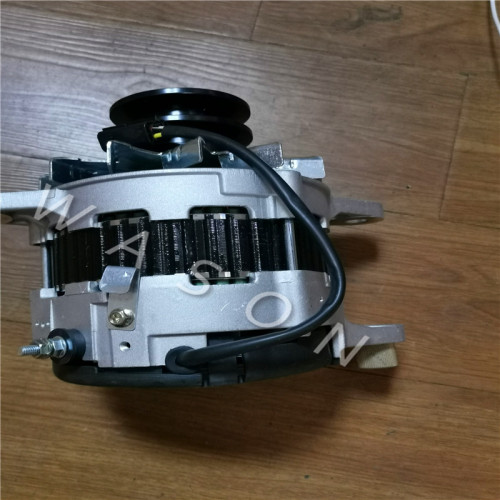 6D24  Alternator A4TU3586