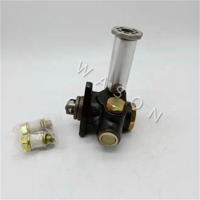 DH300-5  Fuel Injection Pump 105207-1520
