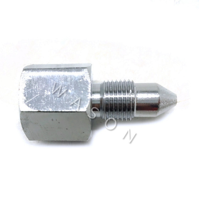 YC20  Excavator Grease Fitting Nipple