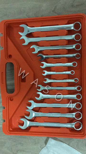 Excavator Measurement Tool/Filter Spanner Box