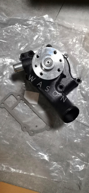 6BD1 EX200-2 -3 Radiator Water Pump 136104280  1136108190  1136500161 1136500181 8-94376865-1