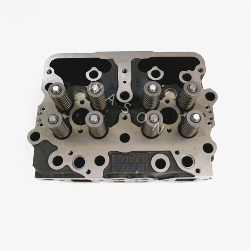 NT855 Cylinder Head  3418529 3418648 PC300