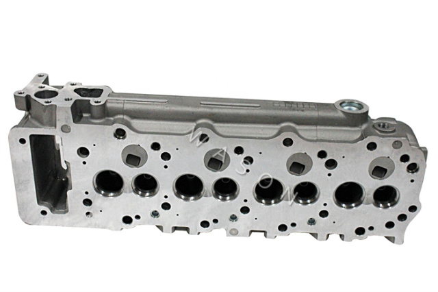 4M40 SH60 Cylinder Head ME193805