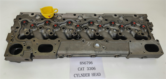 E3306 E330 Cylinder Head 8N6796