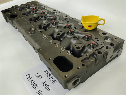 E3306 E330 Cylinder Head 8N6796