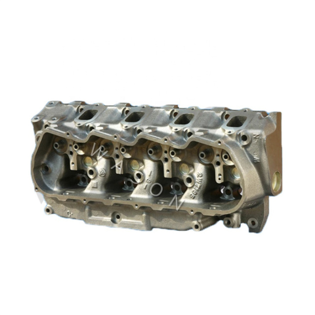 3204 3208 Cylinder Head 2W7165