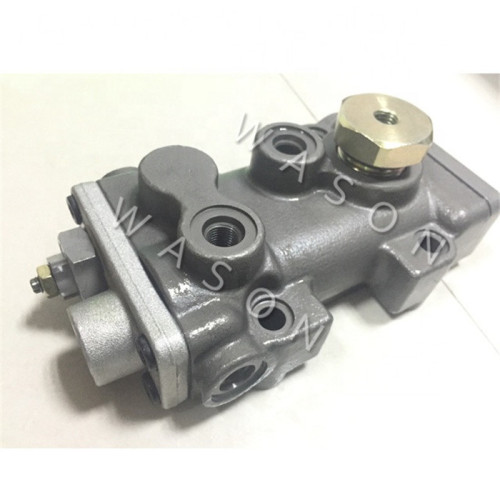 HVP116  Excavator Regulator For  EX200-1