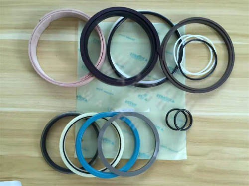 R305-7/R290-3/R290LC-3/R300-5/R305-5  Cylinder Seal Kit