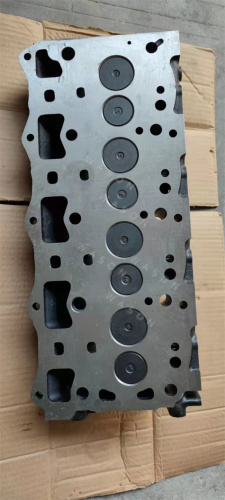 4LE2  Cylinder Head