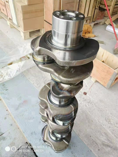 Excavator Crankshaft VHS134112281 S134112281 13411-2241 For J08