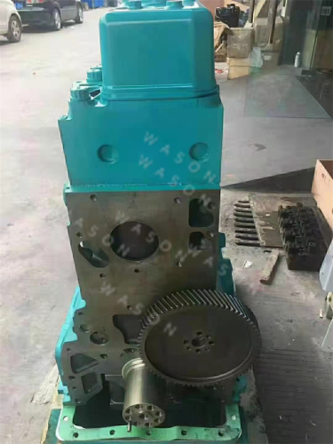DE08  Cylinder Block Assy