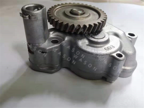 6D34 Gear Oil Pump