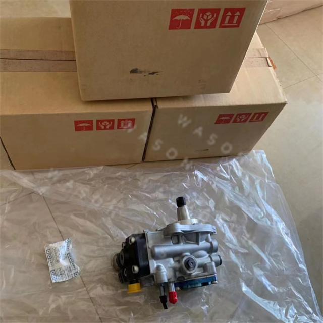 1GD Excavator Injection Pump  22100-0E020