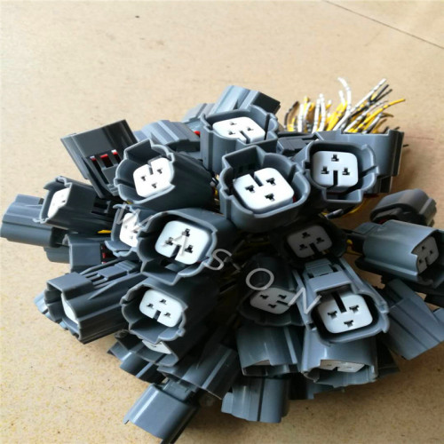 High Quality SK200-6 Excavator Solenoid Valve  Plug With 3 lines