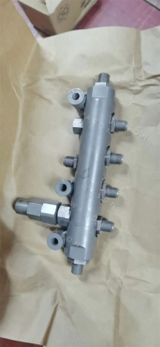 E312D C4.4  Fuel Injection Pump High Pressure Pipe