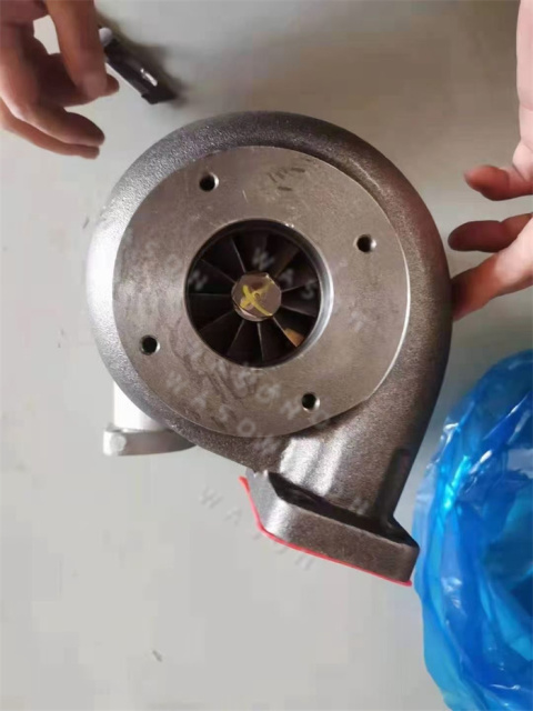 TO4B27  Turbocharger 52239886000