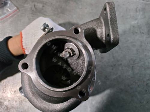 GT2056V    Turbocharger 767720-5001 14411-EB700