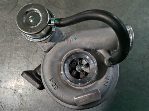 GT2056V    Turbocharger 767720-5001 14411-EB700