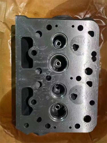 Z602 Cylinder Head