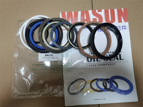 EW135 Cylinder Seal Kit
