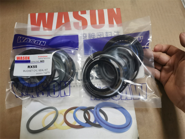 R55-7 Cylinder Seal Kit