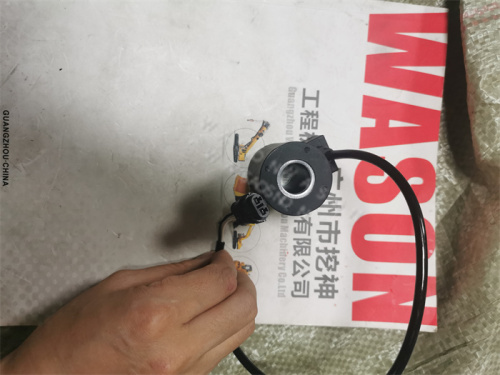 XE R220-5 R210-5  Round Excavator SOLENOID COIL 51*16mm