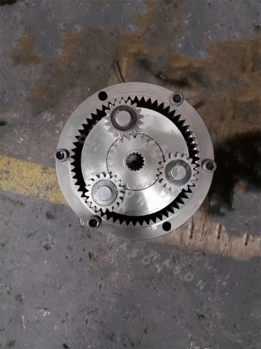 R60-7  Swing Motor Reduction