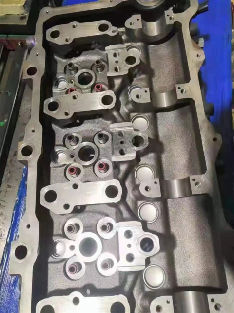 Mc13 Cylinder Head