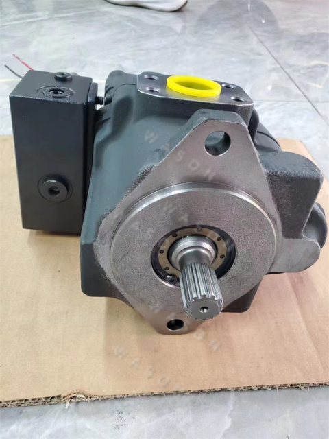 PVD-1B-32P-11G5  Hydraulic Pump Assy  YM27/YM35 With Solenoid Valve