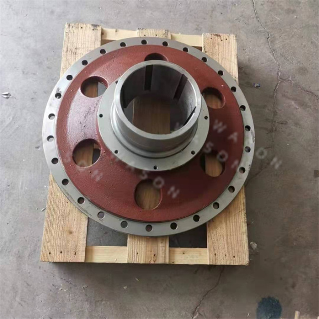 D53A-18 Final Drive Hub 130-27-62212