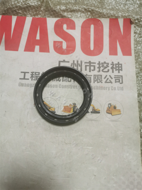 4D88 Front Oil Seal  AH3040