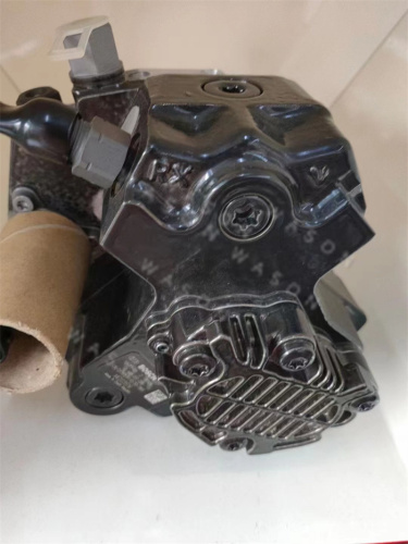 4M50 Fuel Injection Pump SY195/SY200/SY205/SY215/SY245/HD820