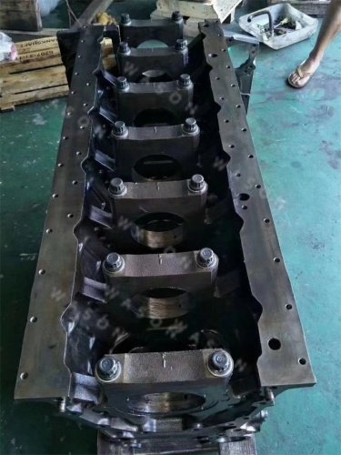 6D140 Cylinder Block Assy