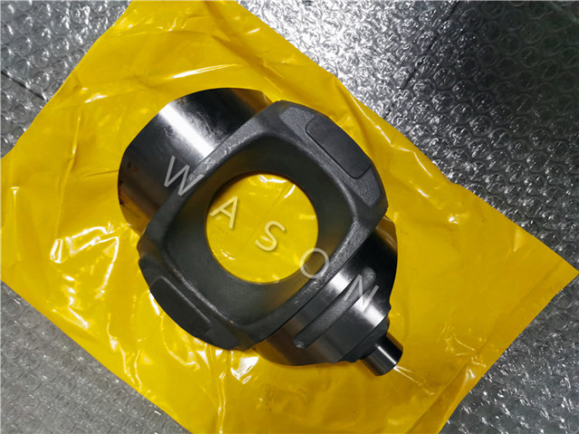 HPV132 Excavator Hydraulic Spare Parts For PC300-7/400-6