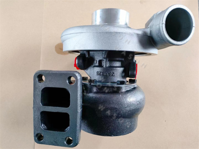 J76D Turbocharger 12270137