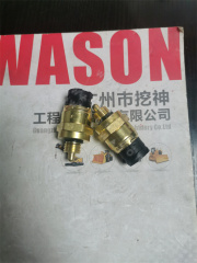 EC480/L180 Oil Pressure Sensor  1077574 for 550 610 D12 FL6 FL NH VN VNL VHD truck