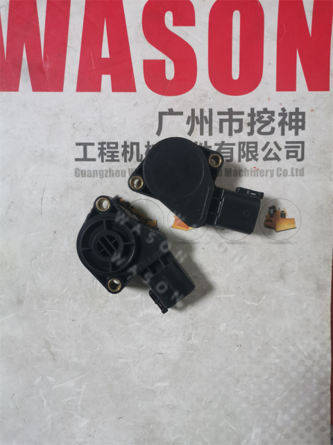 Engine Oil Pressure Switch Sensor  21116881 85109590 3948425 269-1983 For Truck