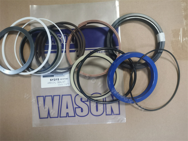 SY215 Cylinder Seal Kit
